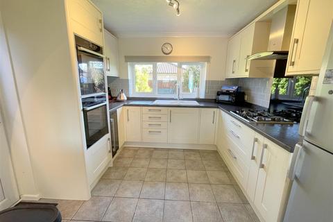 4 bedroom detached house for sale, Paper Mill Lane, Bramford