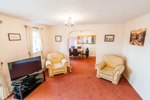 2 bedroom flat to rent, Lakeside Boulevard, Doncaster DN4