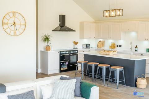 4 bedroom barn conversion for sale, Church Lane, Hindolveston, NR20
