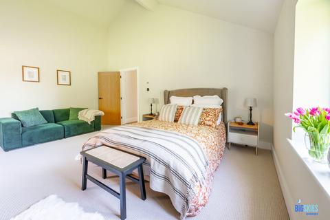 4 bedroom barn conversion for sale, Church Lane, Hindolveston, NR20