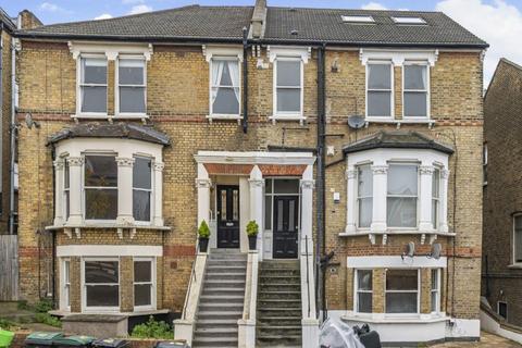 4 bedroom flat for sale, Ferme Park Road, Crouch End