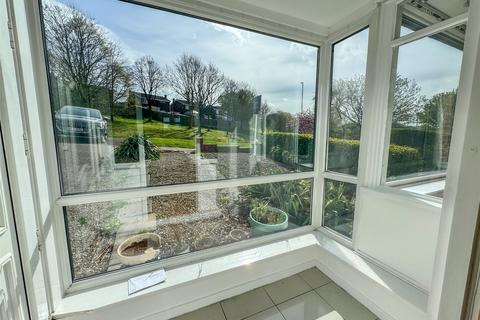 3 bedroom semi-detached house for sale, Chowdene Bank, Low Fell, Gateshead, NE9