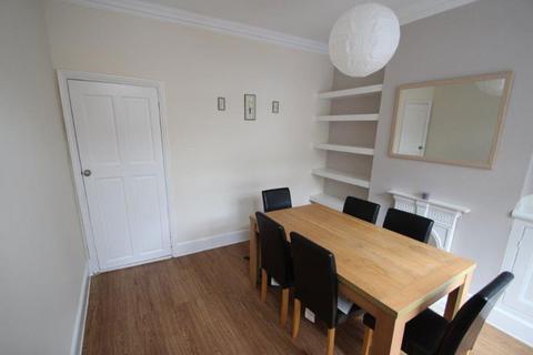 2 bedroom terraced house to rent, Ripon Street, Leicester