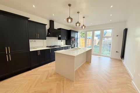 4 bedroom semi-detached house for sale, Bibsworth Avenue, Moseley