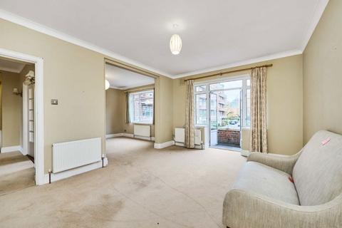 71 Barons Keep, London, W14 9AU