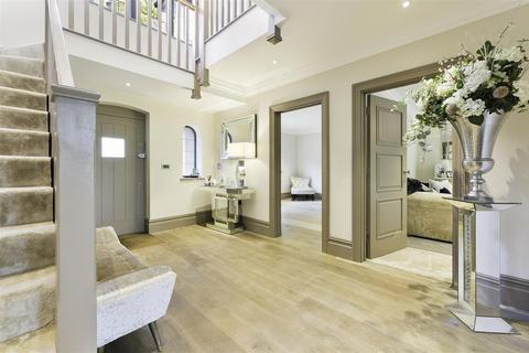 6 bedroom detached house for sale, Woodcote Park Avenue, Purley