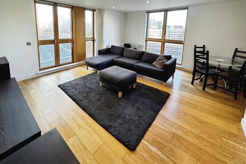 2 bedroom flat to rent, Wharf Approach, Leeds, West Yorkshire, LS1