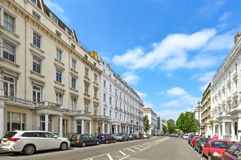 2 bedroom flat for sale, Belgrave Road, London SW1V