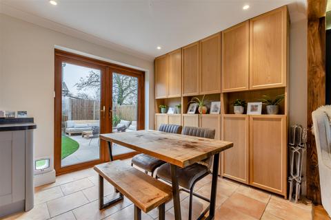 3 bedroom end of terrace house for sale, Four Acres, East Malling