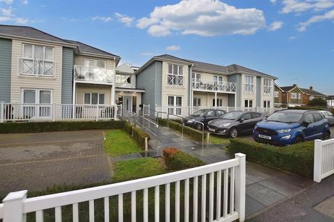 1 bedroom retirement property for sale, Hamilton Court Long Road, Canvey Island SS8