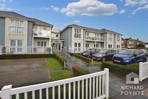 1 bedroom retirement property for sale, Hamilton Court Long Road, Canvey Island SS8