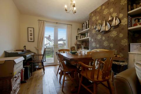 4 bedroom end of terrace house for sale, Ashleigh Crescent, Barnstaple EX32