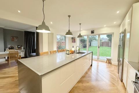 4 bedroom semi-detached house for sale, Staplehurst Road, Hall Green