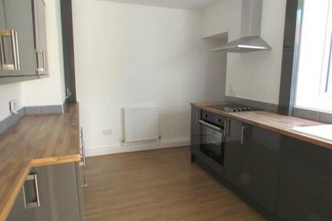 3 bedroom terraced house to rent, Swithin Road, Manchester, M22