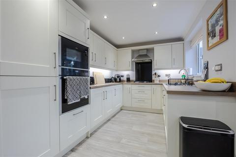 27 Bayleaf Lane, Barton-upon-humber, DN18 5GQ