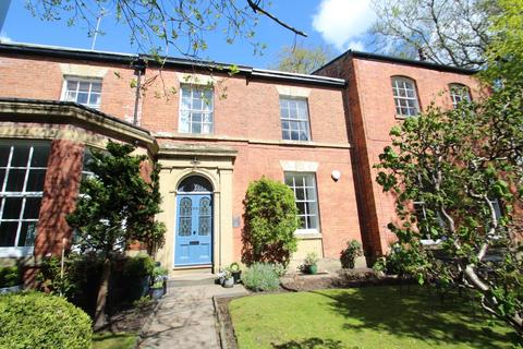 2 bedroom flat to rent, Harrogate Road, Chapel Allerton, Leeds, LS7