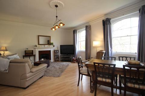 2 bedroom flat to rent, Harrogate Road, Chapel Allerton, Leeds, LS7