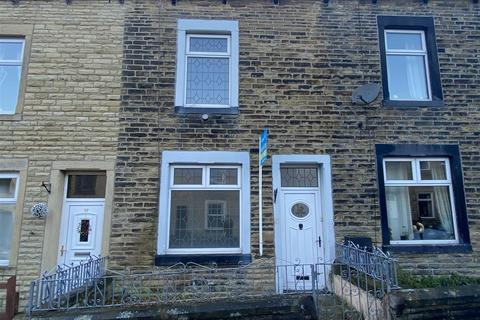 3 bedroom terraced house to rent, Varley Street, Colne