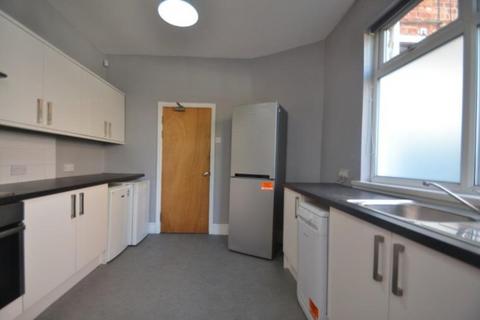 6 bedroom house share to rent, Milverton Road