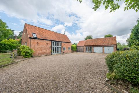 6 bedroom barn conversion for sale, Walnut Grove, Front Street, South Clifton, Newark NG23 7AA