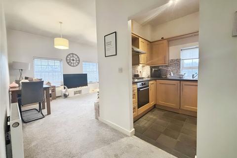 2 bedroom flat for sale, Ringlestone House, Tarragon, Kent ME16