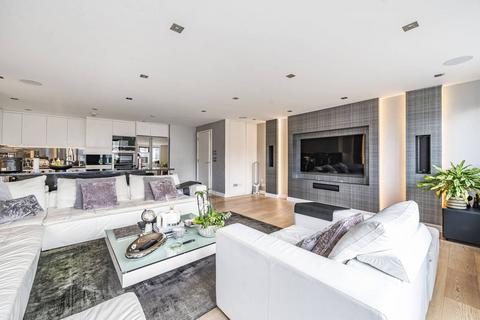 2 bedroom flat for sale, Coral House, Ealing, London, NW10