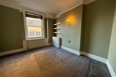 2 bedroom flat to rent, Goldhurst Terrace, London