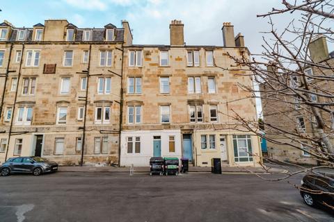 2 bedroom flat for sale, 27 3f2 Rossie Place, Edinburgh, EH7 5SD