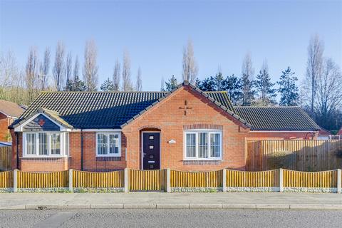 3 bedroom detached bungalow for sale, Eakring Road, Bilsthorpe NG22