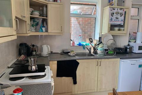 4 bedroom house to rent, Station Approach, Falmer, Brighton