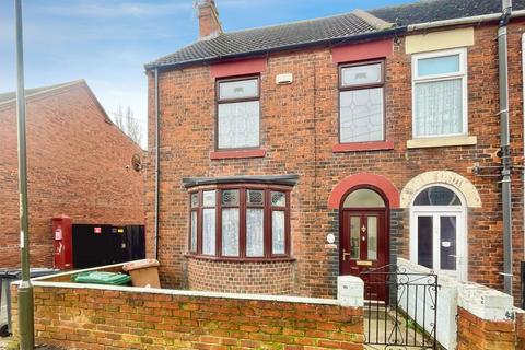 3 bedroom semi-detached house for sale, Oversetts Road, Swadlincote DE11