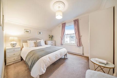 2 bedroom flat for sale, Cavendish Road, Clapham