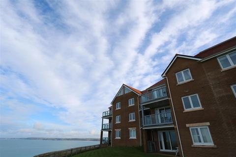 2 bedroom apartment to rent, Headland Point, Newquay TR7