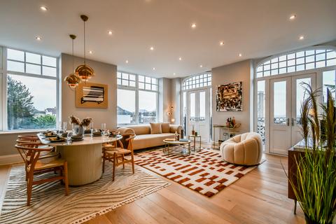 undefined, The Grand Apartments, Leigh-On-Sea SS9