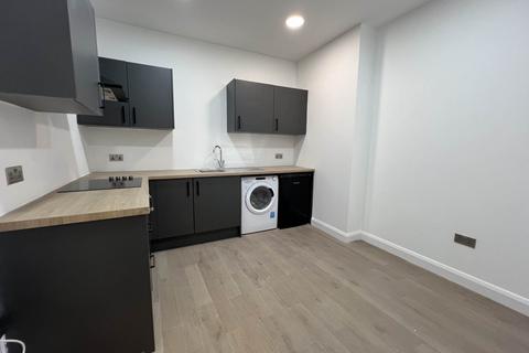 Studio to rent, Dunstable Place, Luton LU1