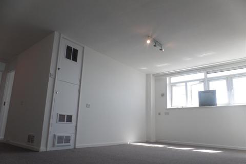 2 bedroom flat to rent, Montague Street, Brighton