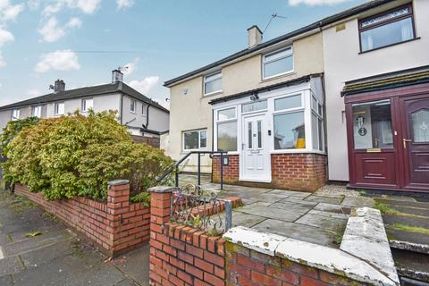 3 bedroom semi-detached house to rent, Rainsough Avenue, Prestwich, M25