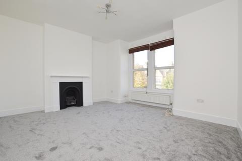 2 bedroom house to rent, Adamsrill Road Sydenham SE26