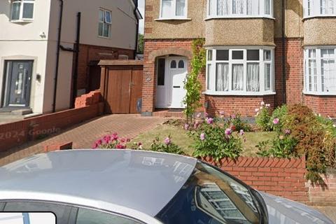 1 bedroom terraced house to rent, Cranleigh Gardens, Luton LU3