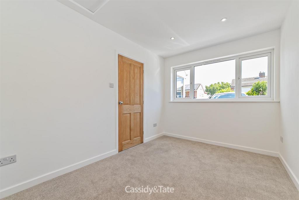 61 Windmill Ave-17.jpg