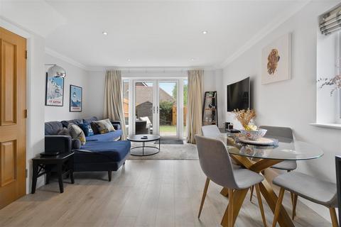 3 bedroom semi-detached house for sale, Fernbank Road, Ascot