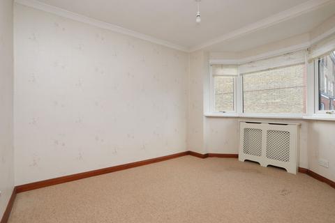 9 Ethelbert Square, Westgate-on-sea, CT8 8SR