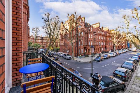 3 bedroom apartment to rent, Sloane Gardens, Chelsea, SW1W