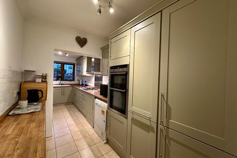 39 Crowlands Avenue, Romford, RM7 9JA