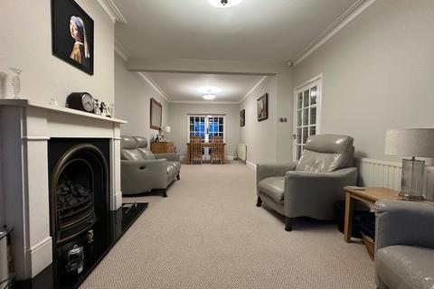 39 Crowlands Avenue, Romford, RM7 9JA