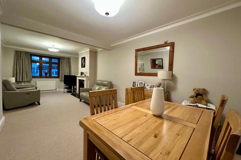 39 Crowlands Avenue, Romford, RM7 9JA