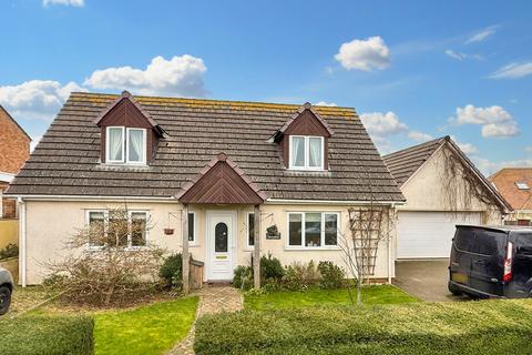 3 bedroom detached bungalow for sale, Risdon Road, Watchet TA23