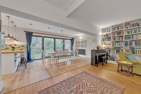 5 bedroom detached house to rent, Upper Park Road, London, NW3