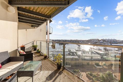 2 bedroom apartment for sale, Mariner Point Central Shoreham