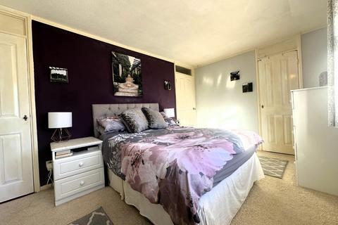 56 Edison Road, Stevenage, SG2 0DF